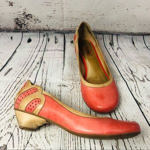 Miz Mooz Leather Athena Low Heel Round Toe Shoes 8